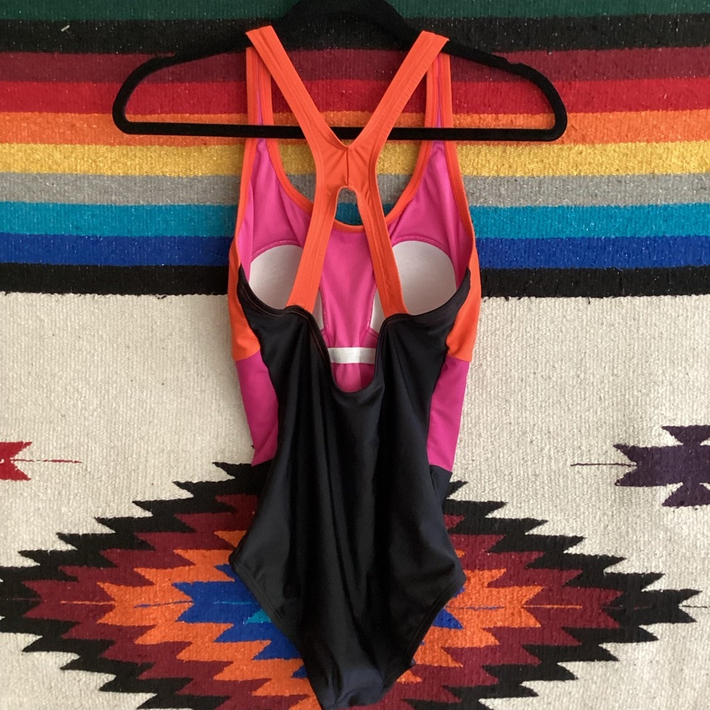 Speedo women’s one piece bathing suit swim suit - Picture 2 of 10